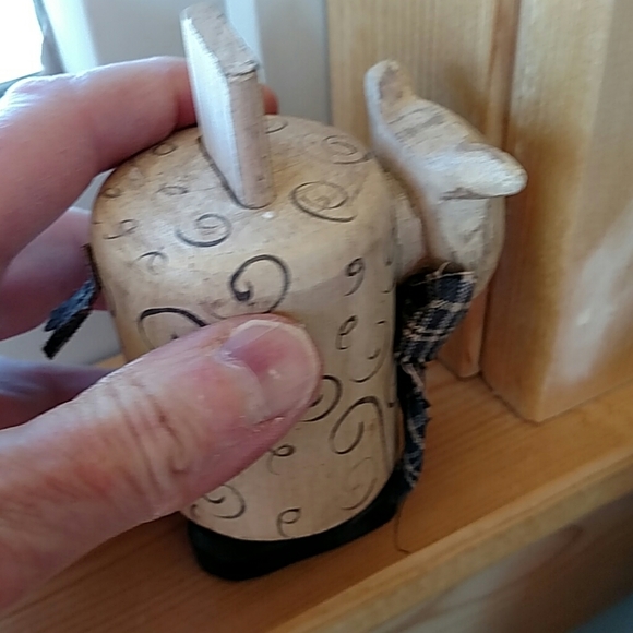 Wood Handmade Pop-up 4" Lamb EUC - Picture 3 of 3